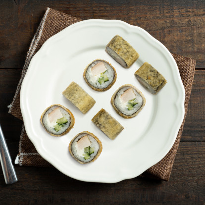 Премиум жареный ролл с курицей